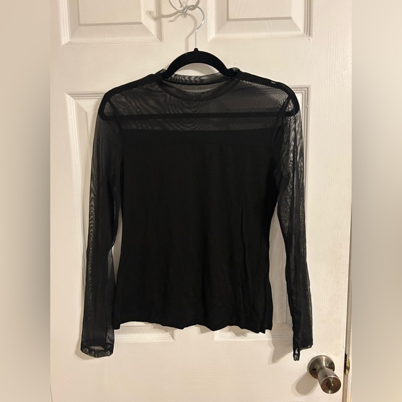 Sheer Mesh Longsleeve turtleneck - Picture 6 of 8